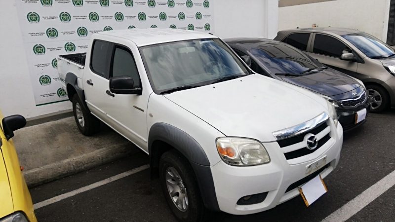 Así roban carros y motos que venden con placas falsas