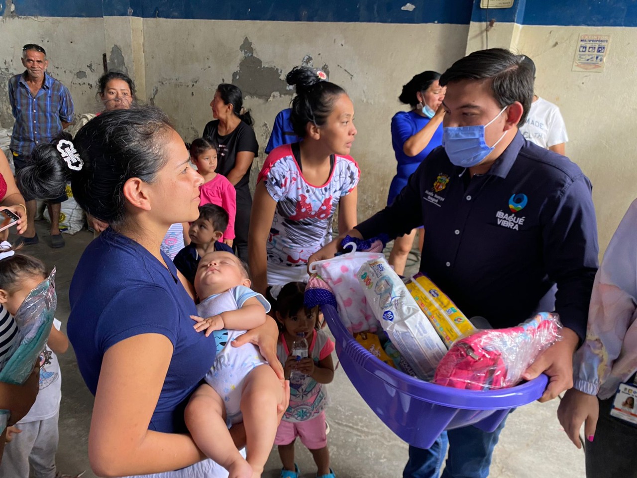 Así llegan las ayudas a los  damnificados de Ibagué