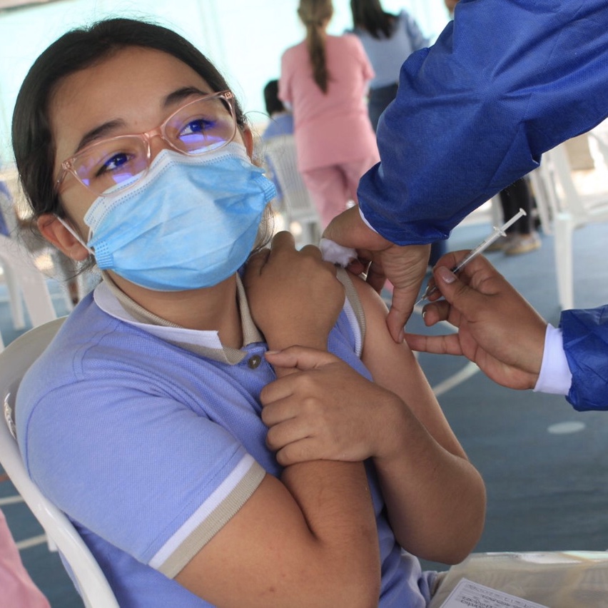Así vacuna Ibagué a los estudiantes