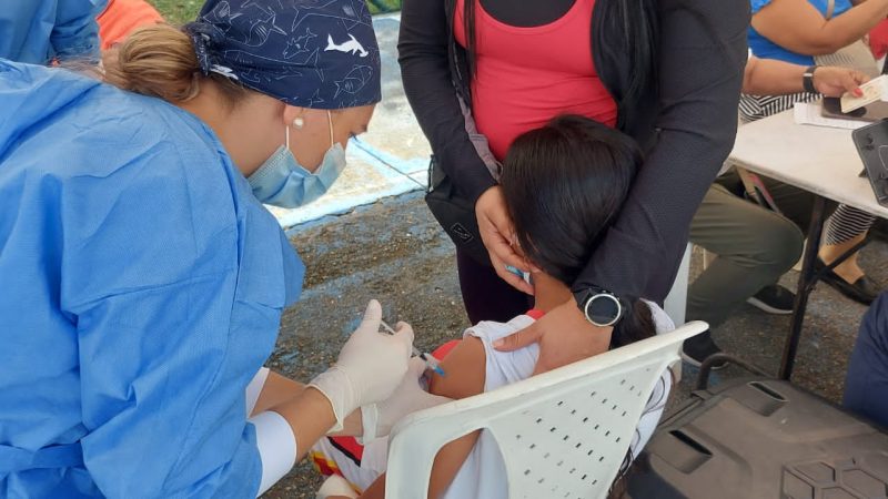 Los niños son ejemplo de vacunación en Ibagué