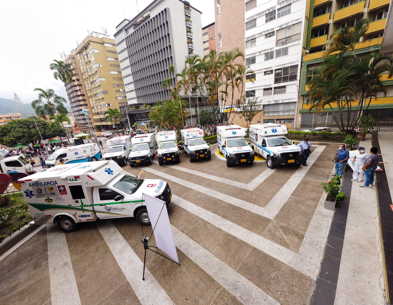 Entregan ambulancias para fortalecer los servicios de salud en Tolima