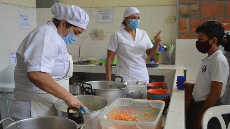 Inició la alimentación preparada en sitio del PAE en Ibagué