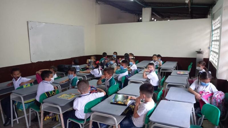 La inversión llega a los barrios. Alcaldía habilitó sede San Martín para estudiantes de la Arboleda Campestre