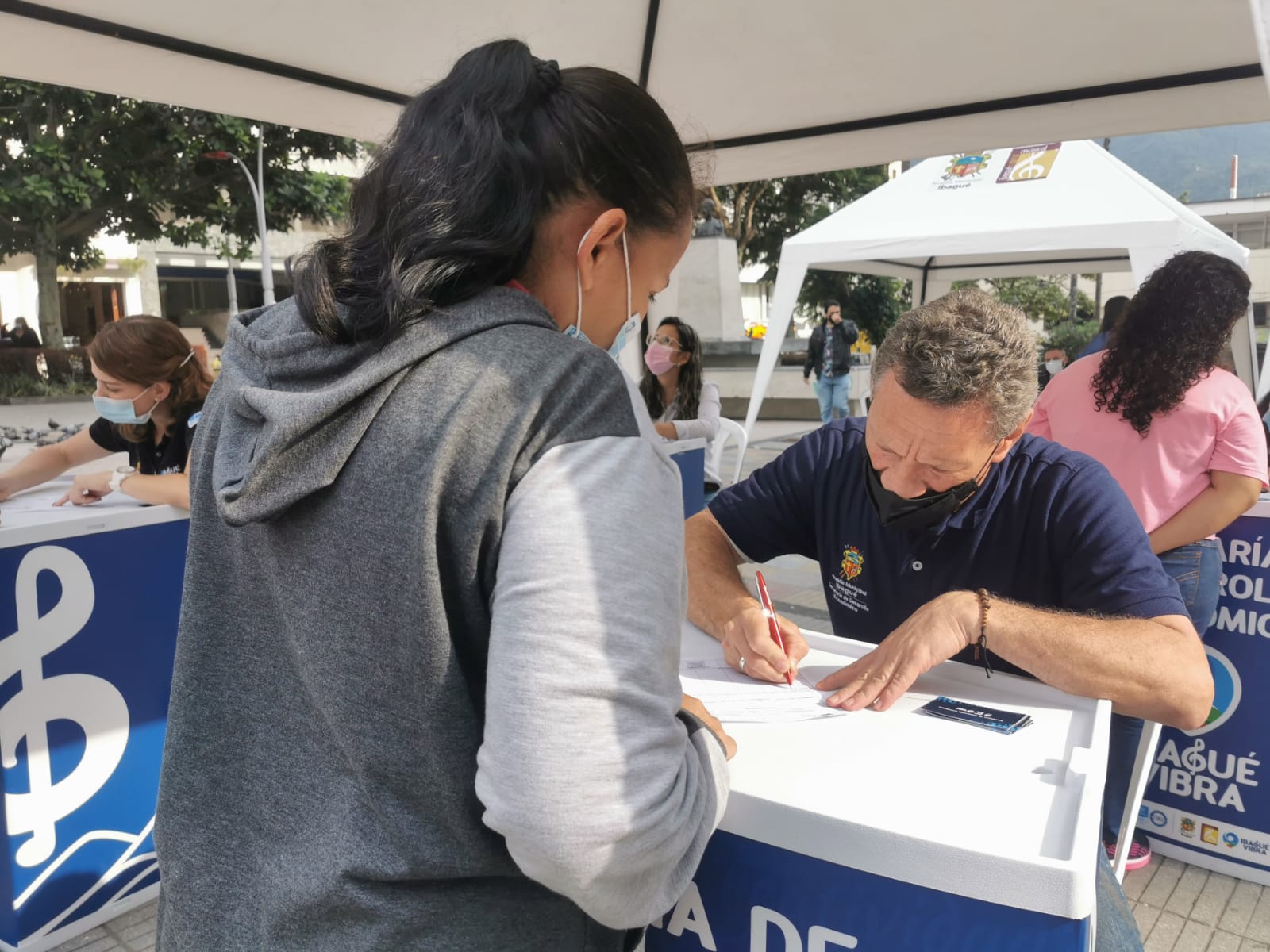 La inversión llega a los barrios y veredas de Ibagué. ‘Empleo al Barrio’ se toma la comuna 4