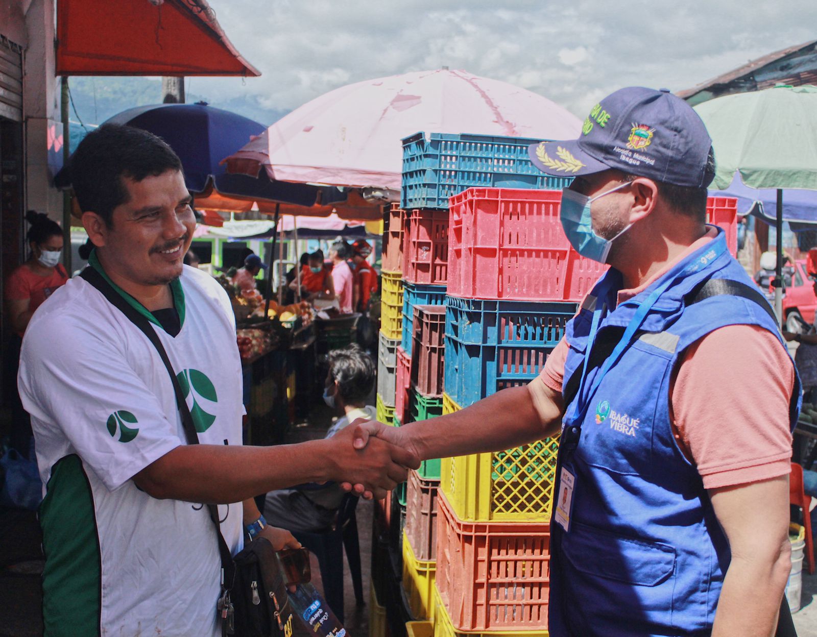 Alcaldía busca recuperar movilidad y espacio público en plazas de mercado
