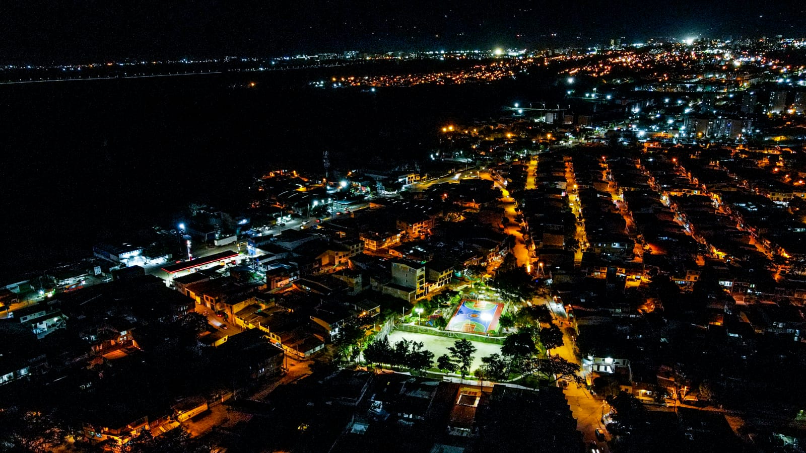 Alcaldía de Ibagué modernizará a tecnología LED el alumbrado público de toda la ciudad