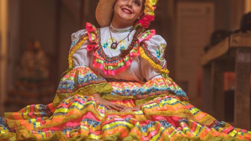 FESTIVAL FOLCLÓRICO