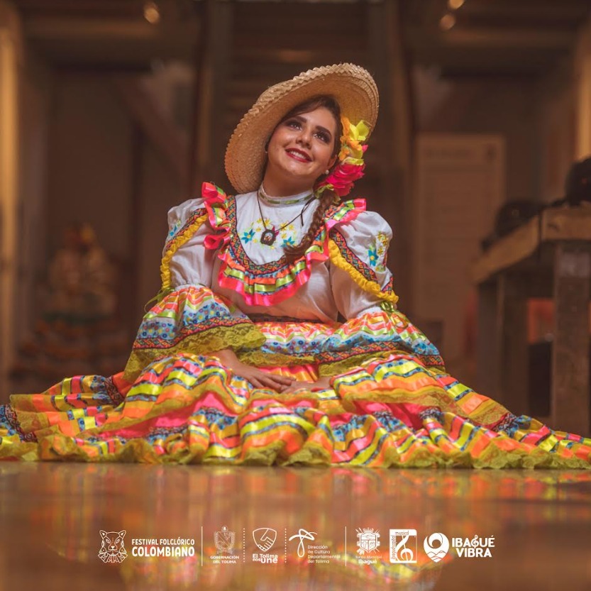 FESTIVAL FOLCLÓRICO