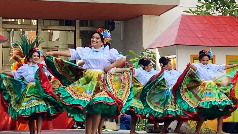 Qué viva la danza de nuestra tierra huilense