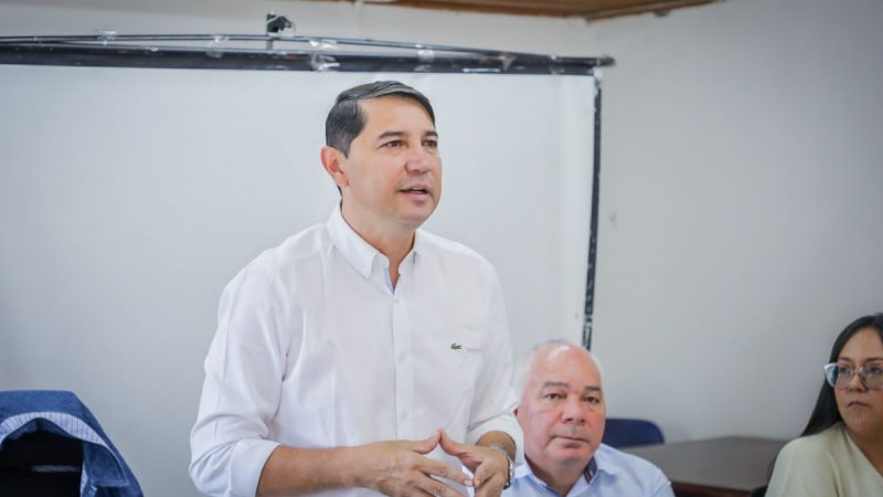 Alcaldía hace gestiones para fortalecer a la Unidad de Salud de Ibagué