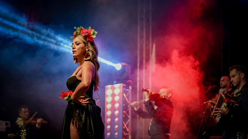 Nutrida asistencia de público en el cierre del Festival de Mariachis de Ibagué