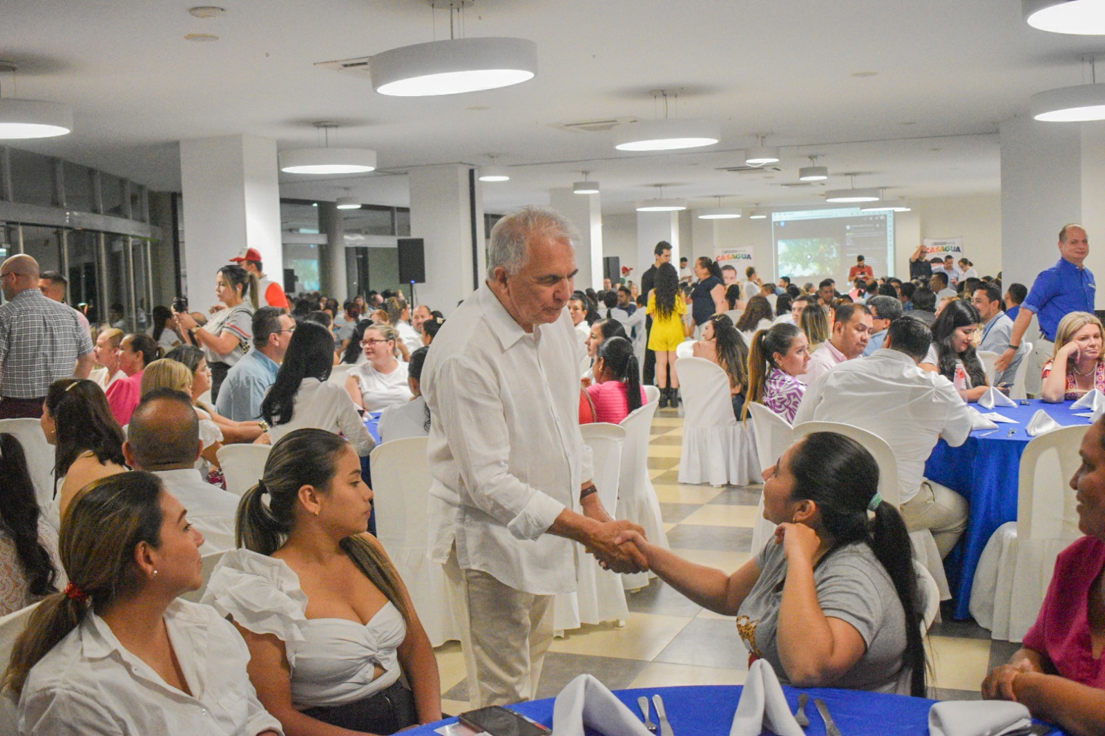 Rodrigo Villalba dará total apoyo a las mujeres emprendedoras