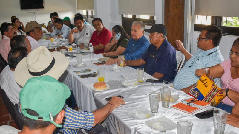 Villalba anuncia parque industrial de energías sostenibles en Huila