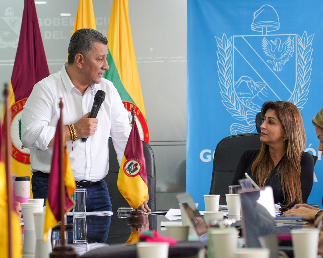 Gobernador instaló proceso de empalme con la gobernadora electa,