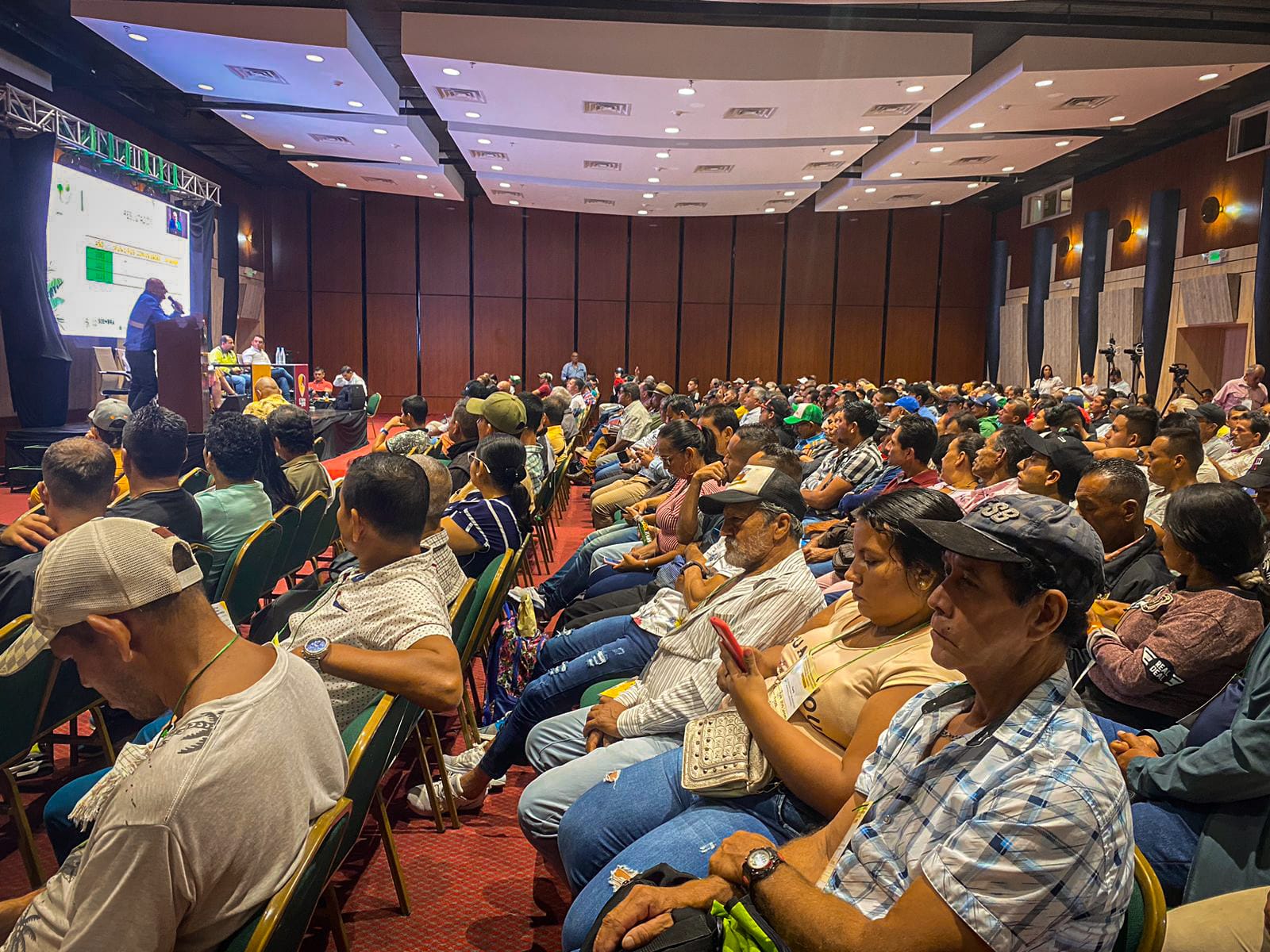 Gran encuentro con gremio de mineros del Tolima