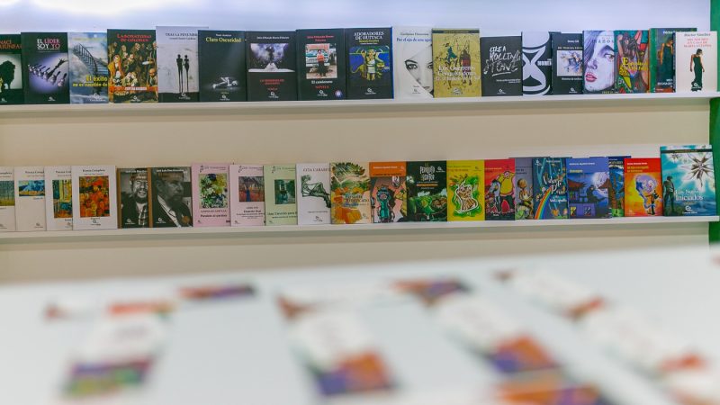 Escritores tolimenses independientes en el Festival del Libro del Tolima