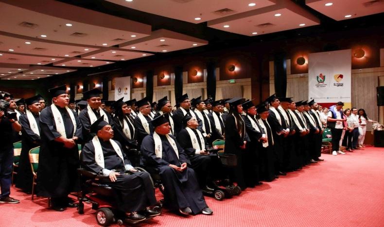 Se graduó promocion de periodistas con apoyo de la gobernación del Tolima