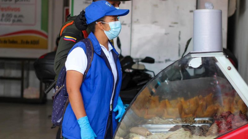 Campaña de la Secretaría de Salud de Ibagué: cuide su alimentación en la temporada decembrina