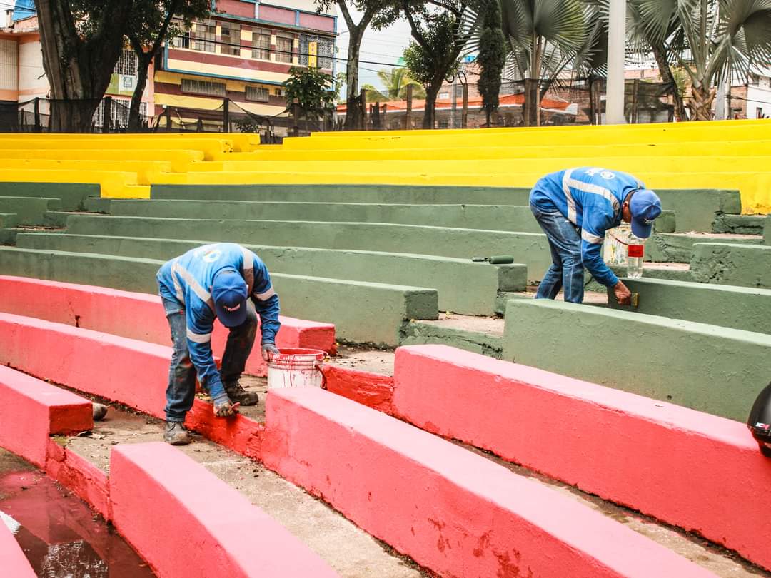 Asi avanza la renovación del parque Andrés Lopez de Galarza