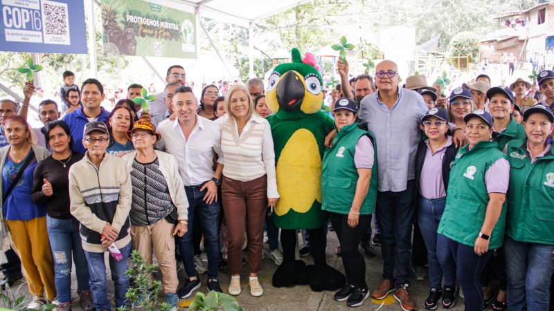 Familias campesinas y mujeres se alían con Cortolima para promover el cuidado del Cañón del Combeima