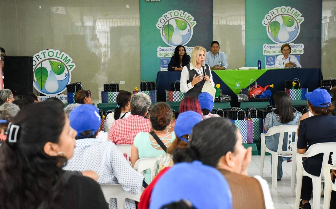 Así funciona la red ambiental de mujeres en las comunas de Ibagué