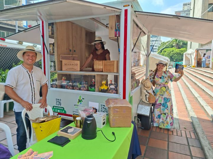 Con ocho negocios verdes, Cortolima brilla en la Gran Vitrina Verde de Cali