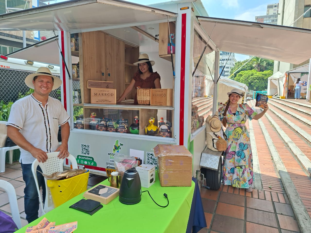 Con ocho negocios verdes, Cortolima brilla en la Gran Vitrina Verde de Cali