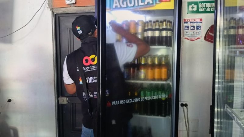 Estas son las recomendaciones del GOAT a la hora de comprar licores: jornadas de sensibilización con los comerciantes del Tolima