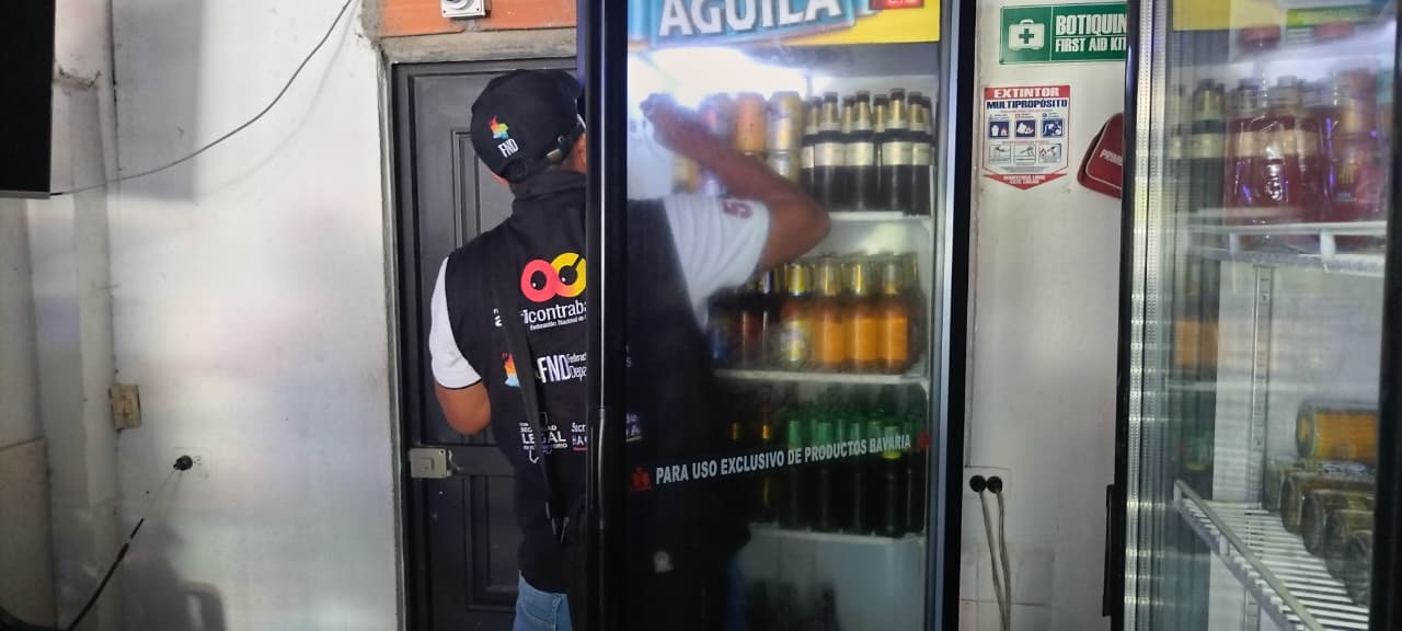 Estas son las recomendaciones del GOAT a la hora de comprar licores: jornadas de sensibilización con los comerciantes del Tolima