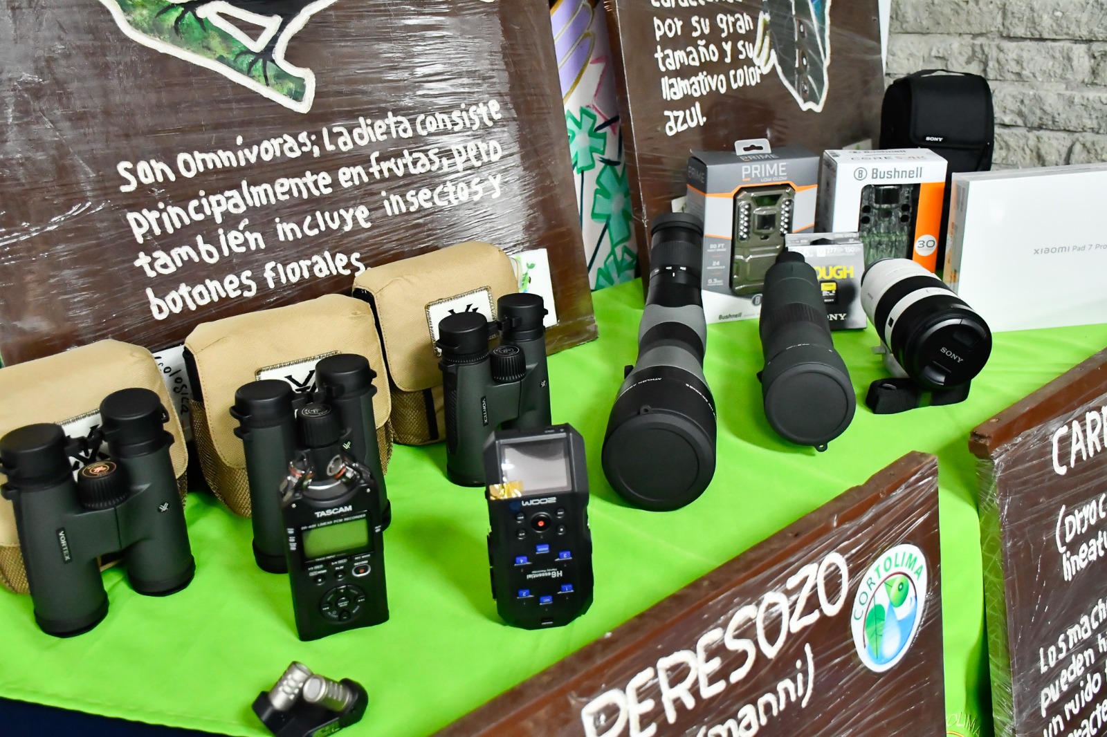 Cortolima fortalece 15 negocios verdes de turismo sostenible con entrega de equipos e insumos