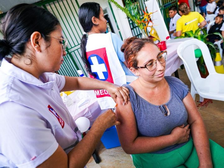 Gobernadora lidera contraofensiva contra la fiebre amarilla en el sur del Tolima: este es el municipio con más casos de la enfermedad