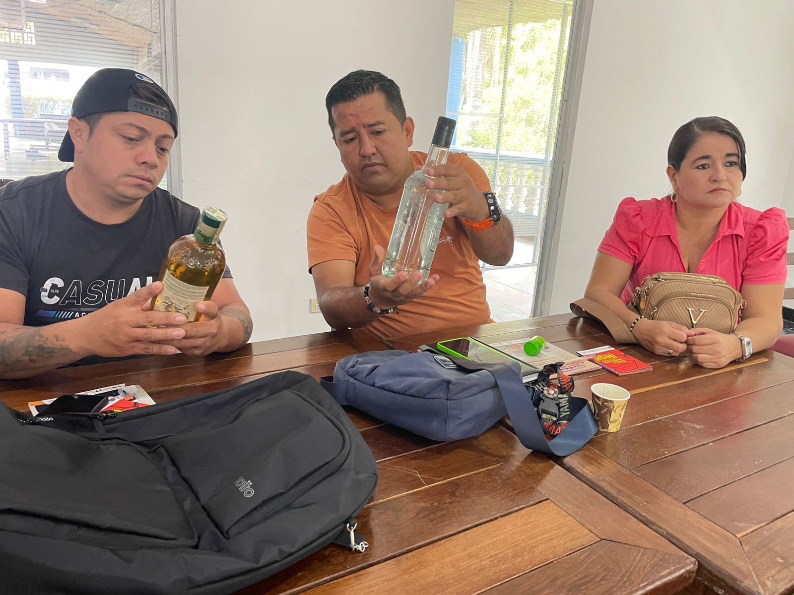 Melgar se consolida como aliado clave en la lucha contra el contrabando y el licor adulterado