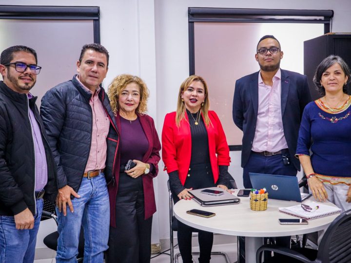 El Tolima avanza en el fortalecimiento de su gestión tributaria tras agenda técnica en Bogotá